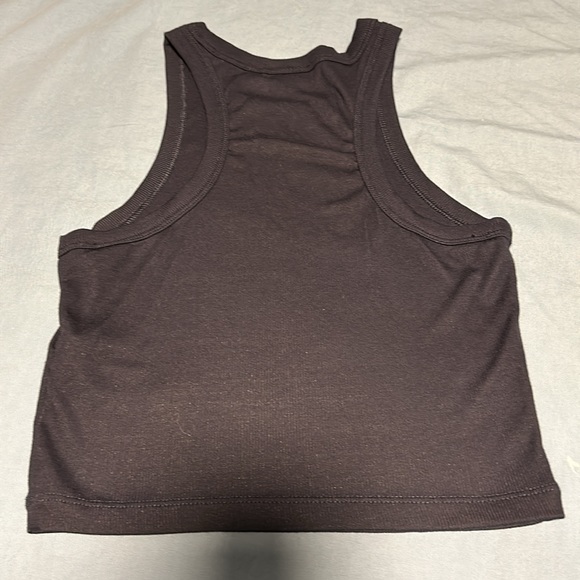 Sunday Best halter tank - Picture 2 of 3